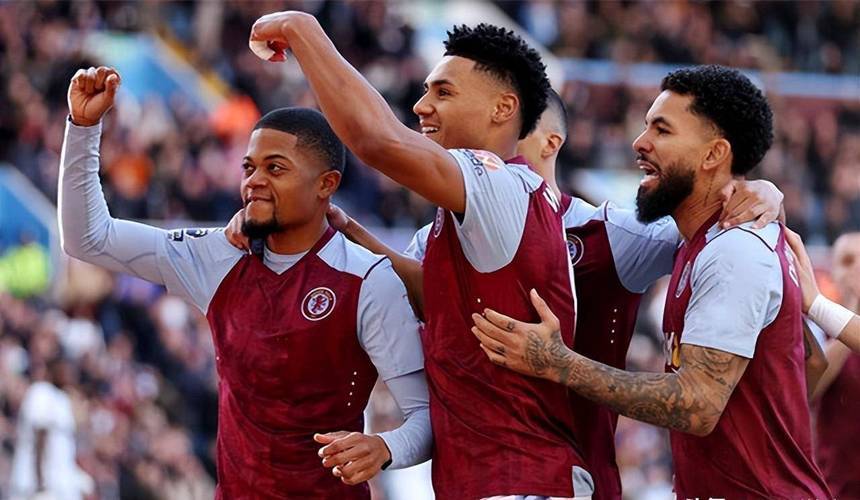 一位重病球迷被邀请看阿贾克斯的比赛，但因病情恶化未能实现