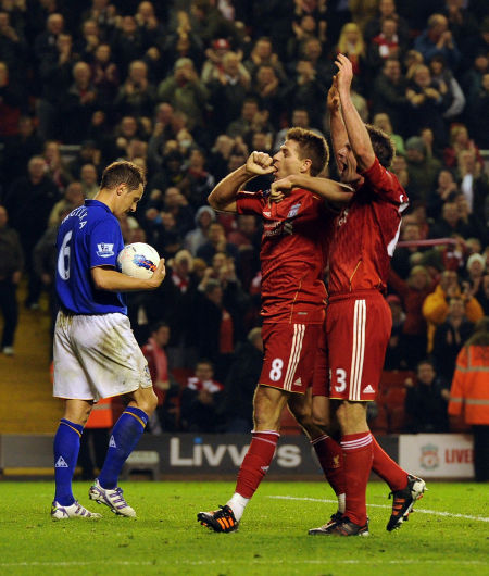 博主：内马尔膝伤手术将由曾效力海港的爱德华多医生主刀