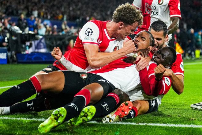 守不住！巴萨过去16场比赛有15场比赛球门失守，仅1场零封