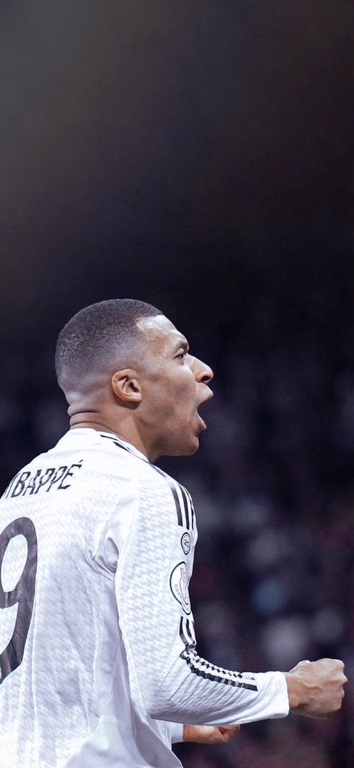 后场传控配合稳定，控球率持续提升